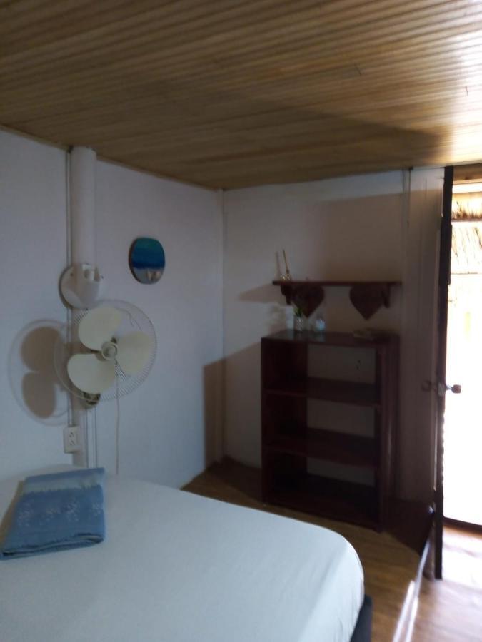Hostal Paloma Cafe ปาโลมิโน ภายนอก รูปภาพ